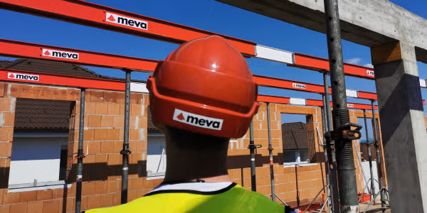  VarioMax: akár 50%- kal kevesebb támasz és 40%- kal kevesebb zsaluzási költség